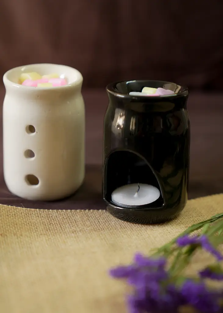 Dotted candle diffuser