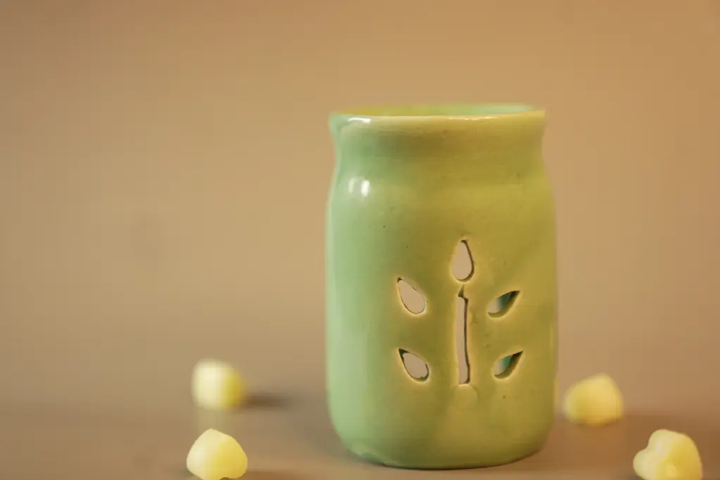 Ceramic Leaf candle diffuser