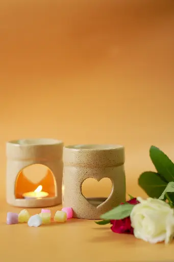 Ceramic heart candle diffuser